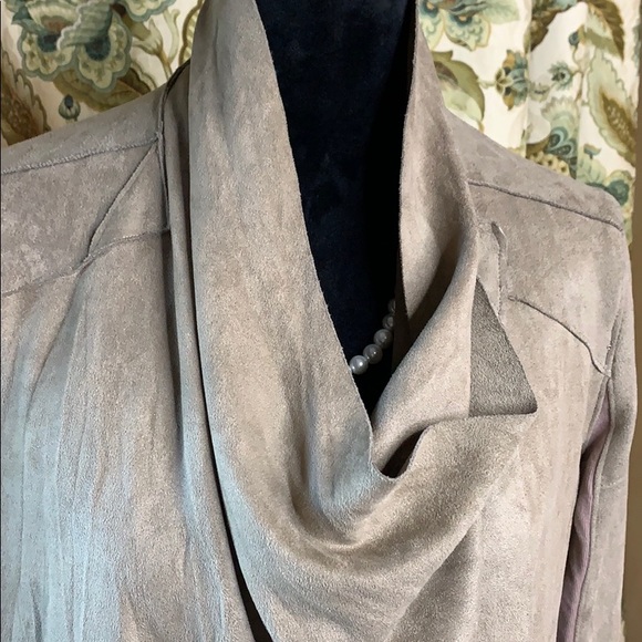 BLANKNYC ladies faux suede jacket - Picture 4 of 8